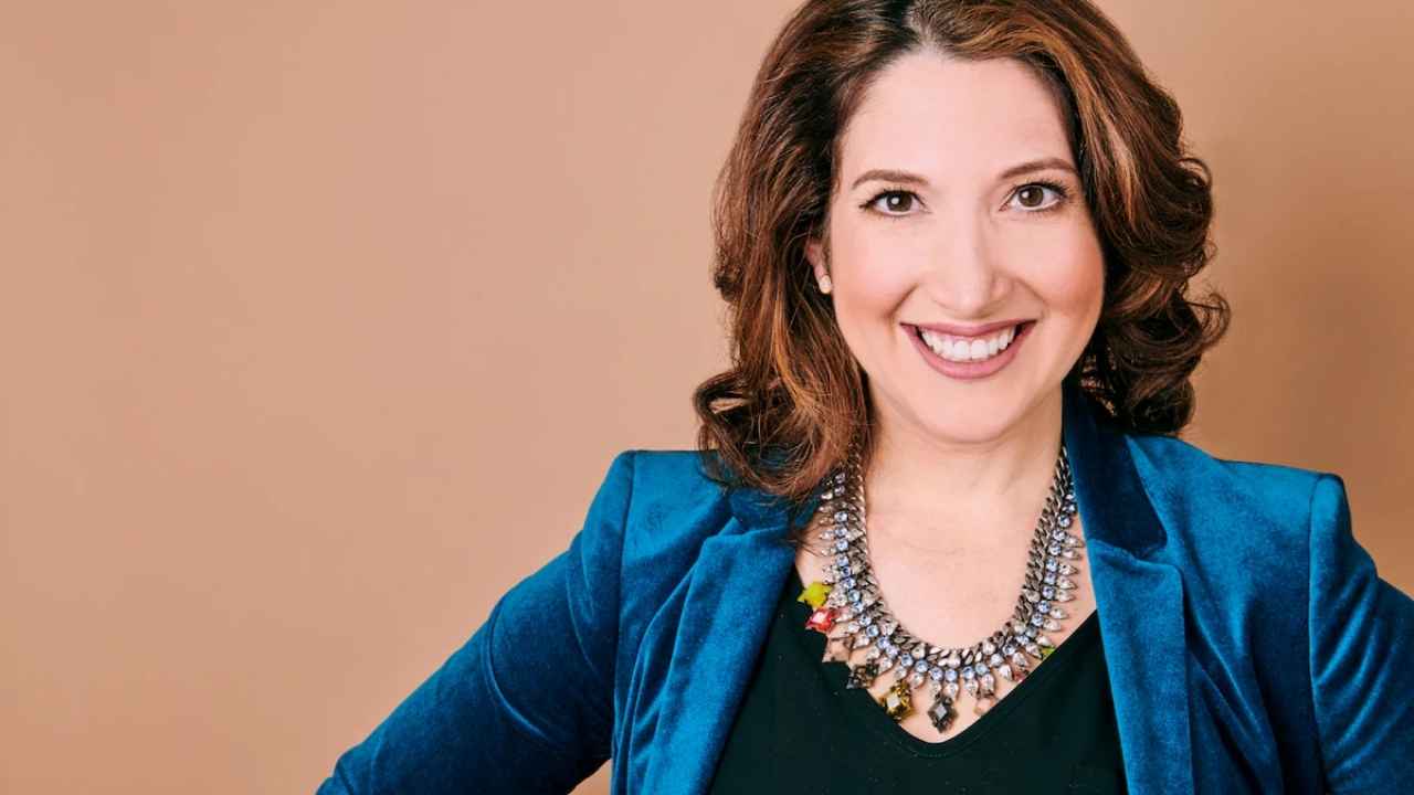 Randi Zuckerberg: American Businesswoman and Digital Pioneer